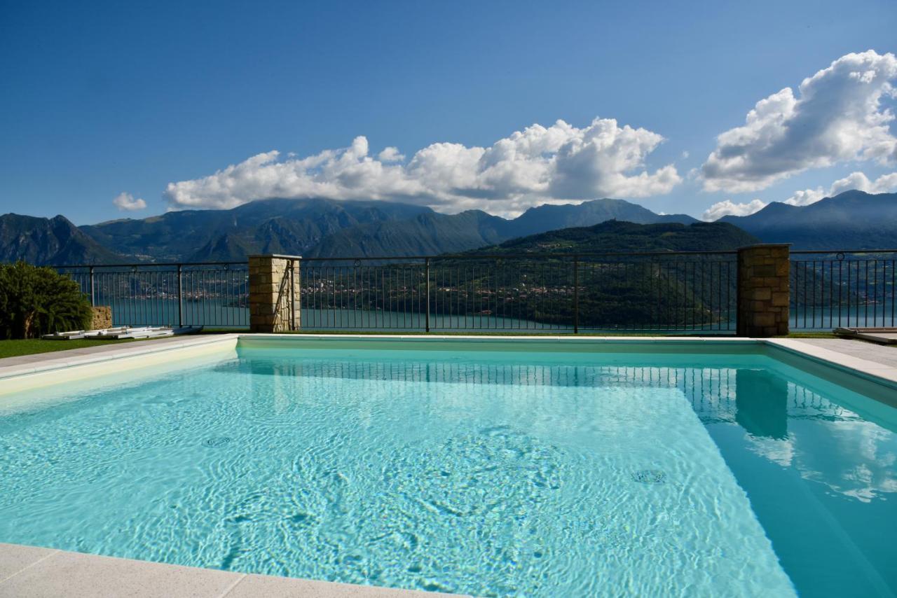 Italian Vacation Homes - La Petite Maison Du Lac タヴェルノラ・ベルガマスカ エクステリア 写真