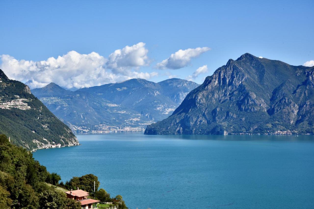 Italian Vacation Homes - La Petite Maison Du Lac タヴェルノラ・ベルガマスカ エクステリア 写真